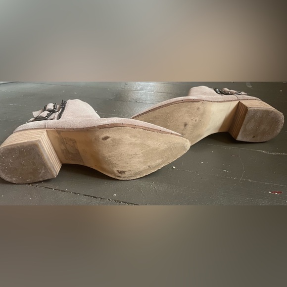 Bleecker & Bond Georgia tan suede ankle boots size 9.5 - Picture 7 of 11